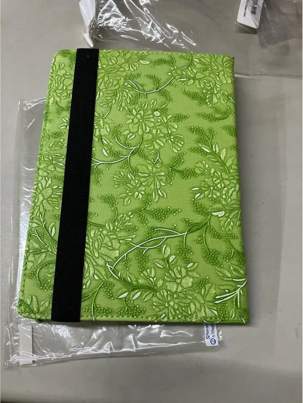 NEW Zeox iPad Air 2 Case, In Green 360 Degree Swivel W/Protective Screen